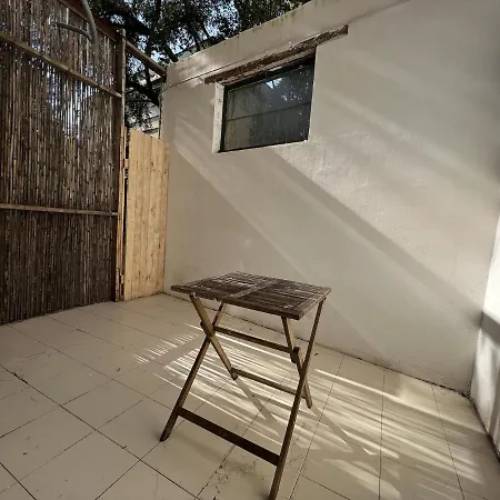 Il Giardino E Gli Affreschi كاتانيا